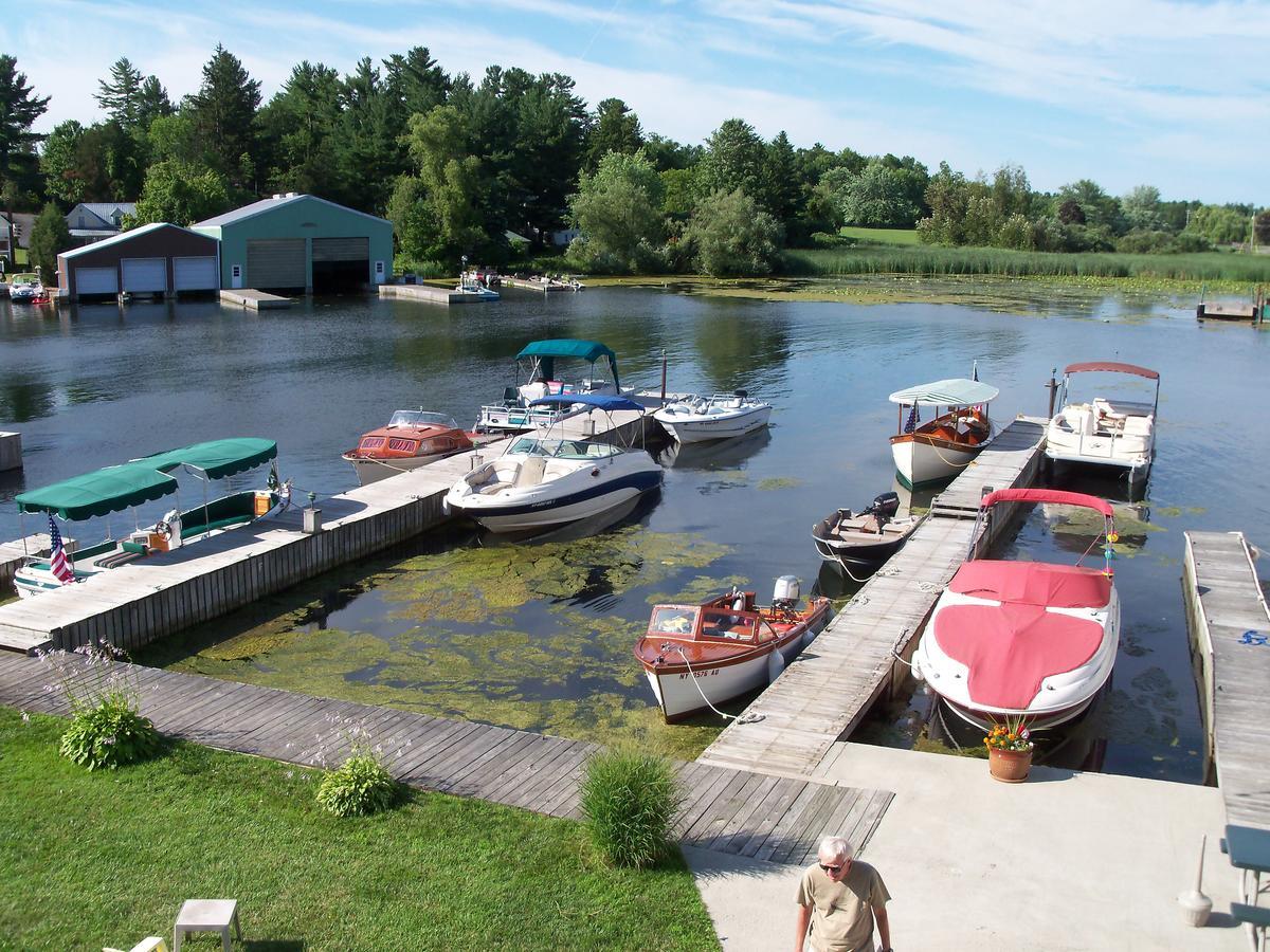 Otter Creek Inn Alexandria Bay Exteriör bild