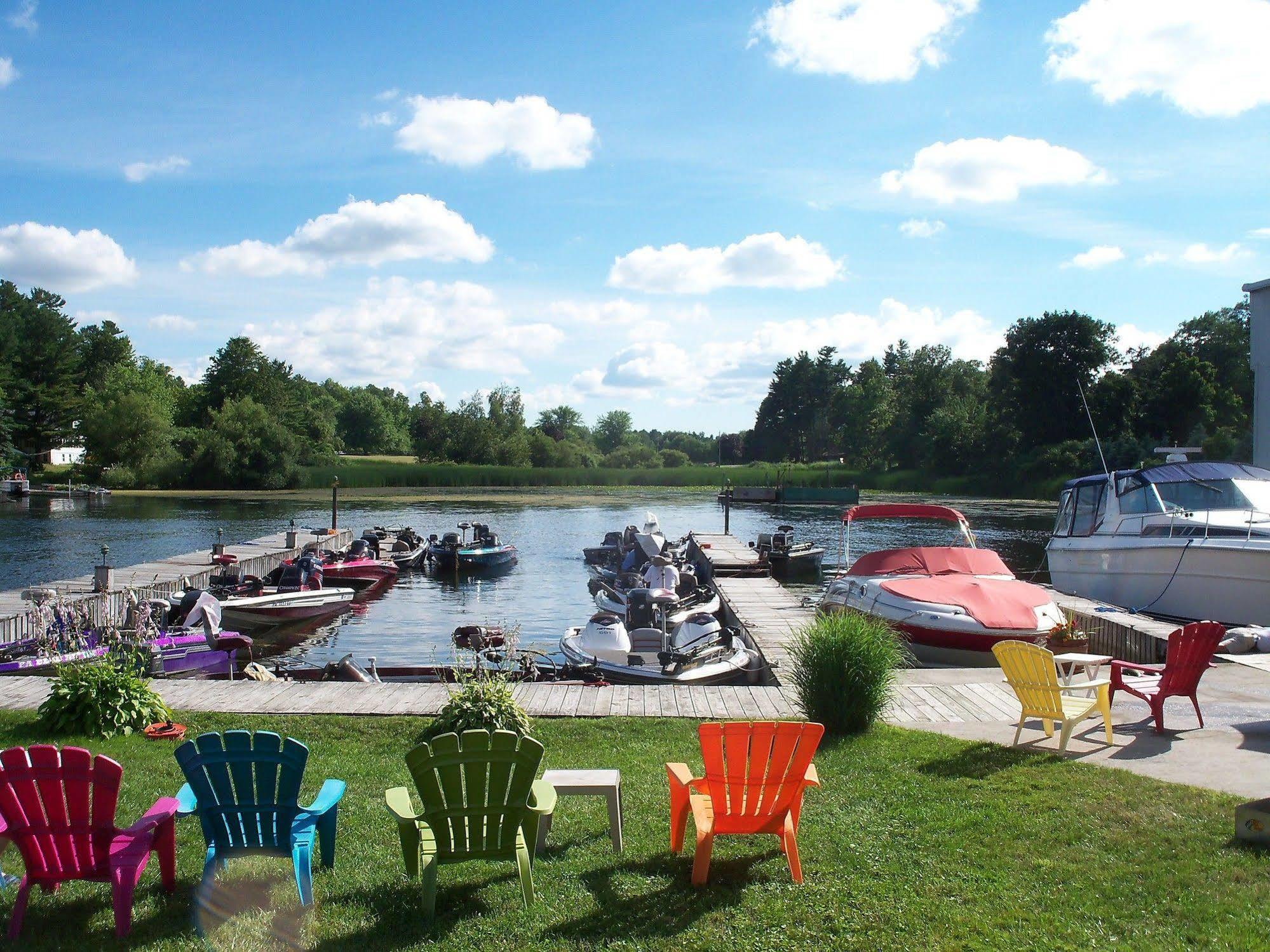 Otter Creek Inn Alexandria Bay Exteriör bild